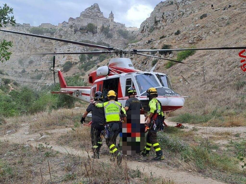 Elicottero dei vigili del fuoco